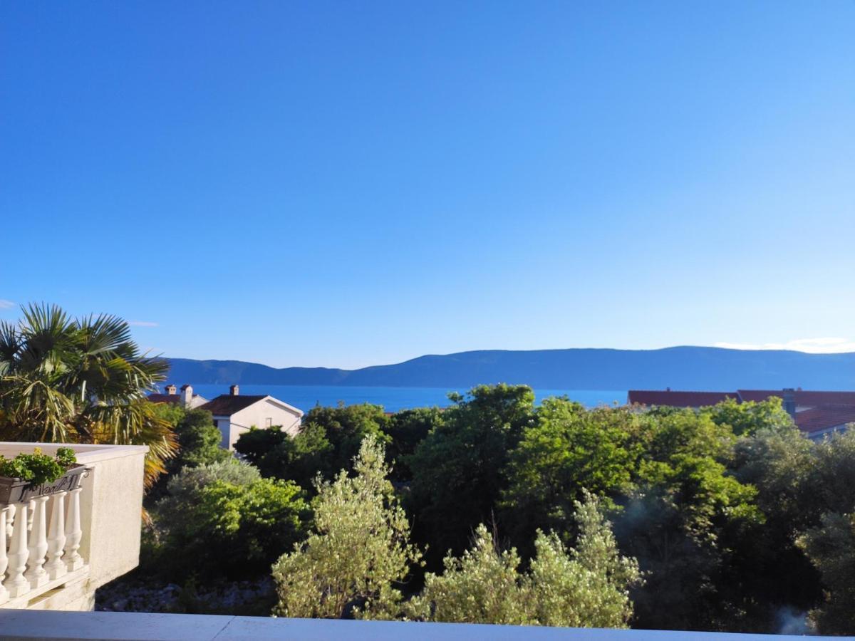 Apartments Stivic Пинезичи Экстерьер фото