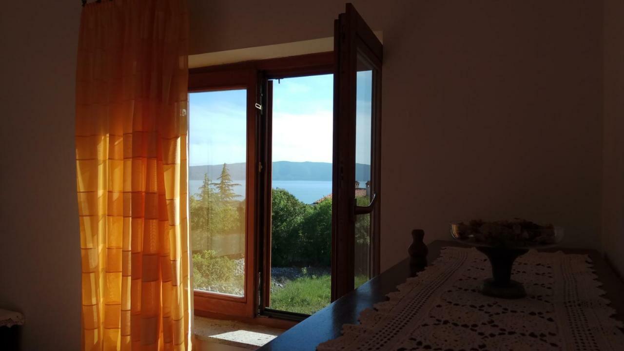 Apartments Stivic Пинезичи Экстерьер фото